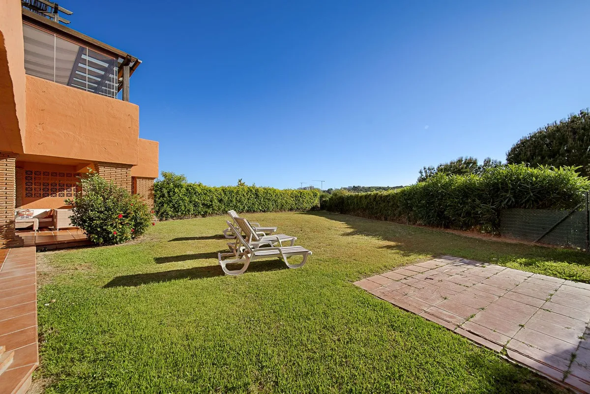 4da8aa3b-8176-4241-9790-86bcd1981f82