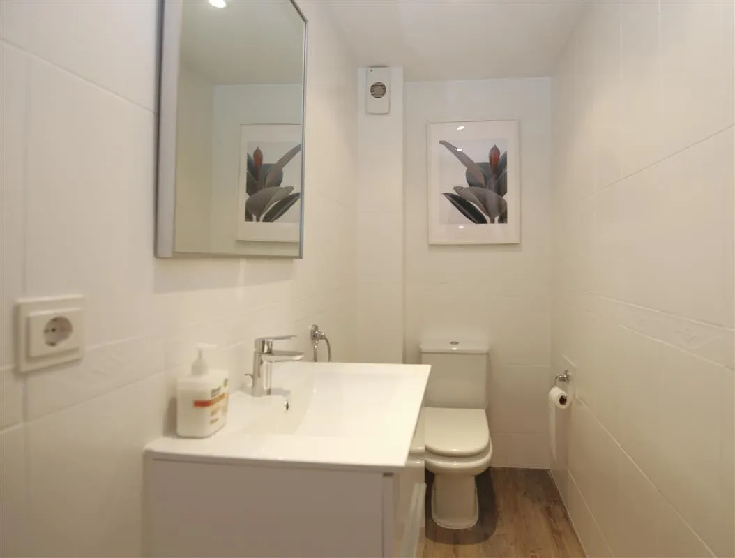 1350f40b-f050-422a-9983-27402385875a