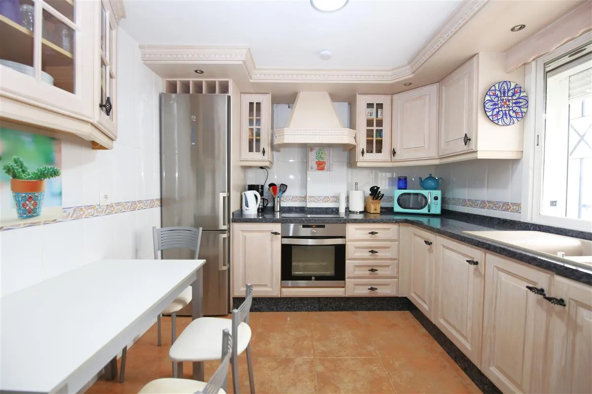 7814eaad-dbfc-4345-b369-991ac3bca289