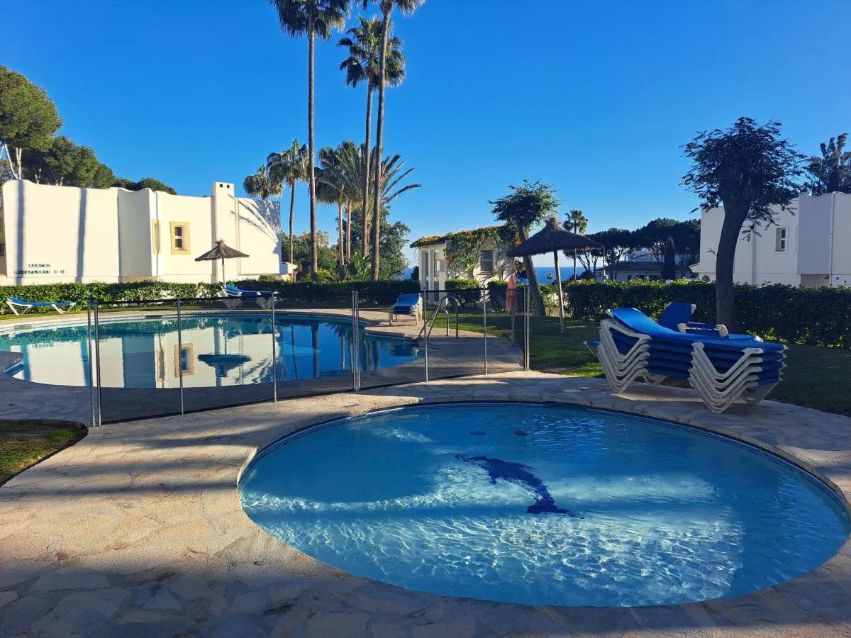 01e99f93-ce4e-4bb5-a379-1af9230b4fba