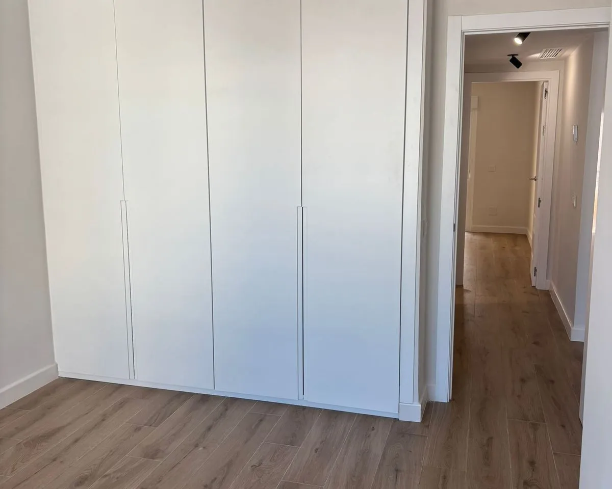 1c3ec5dc-7586-4439-9593-7004714ba313