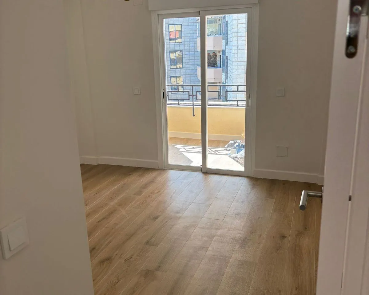 6370143c-bd8e-4aa4-81b7-4b3baf1f793a