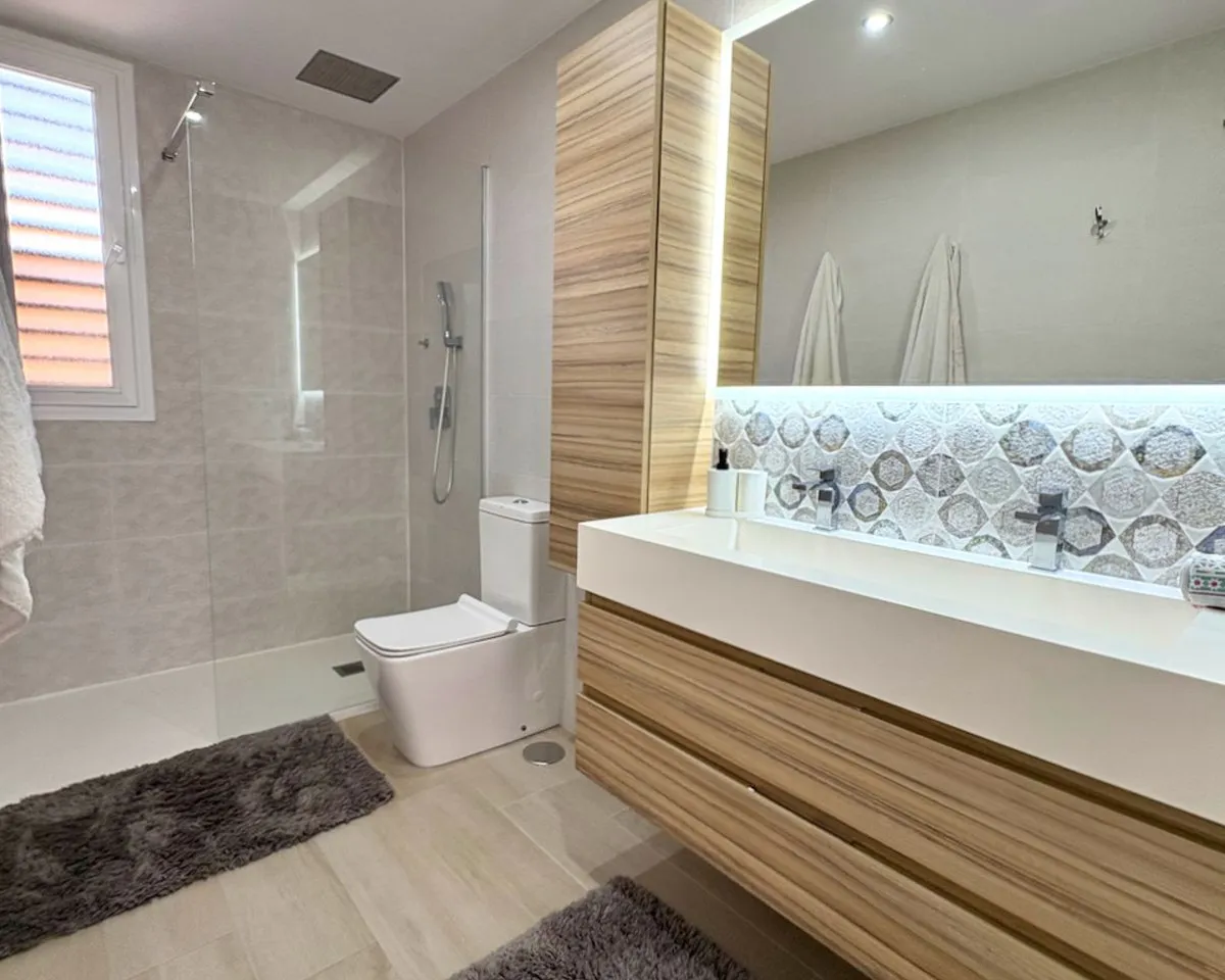 5acec77a-be30-4716-80bf-7be2cae8a8a3