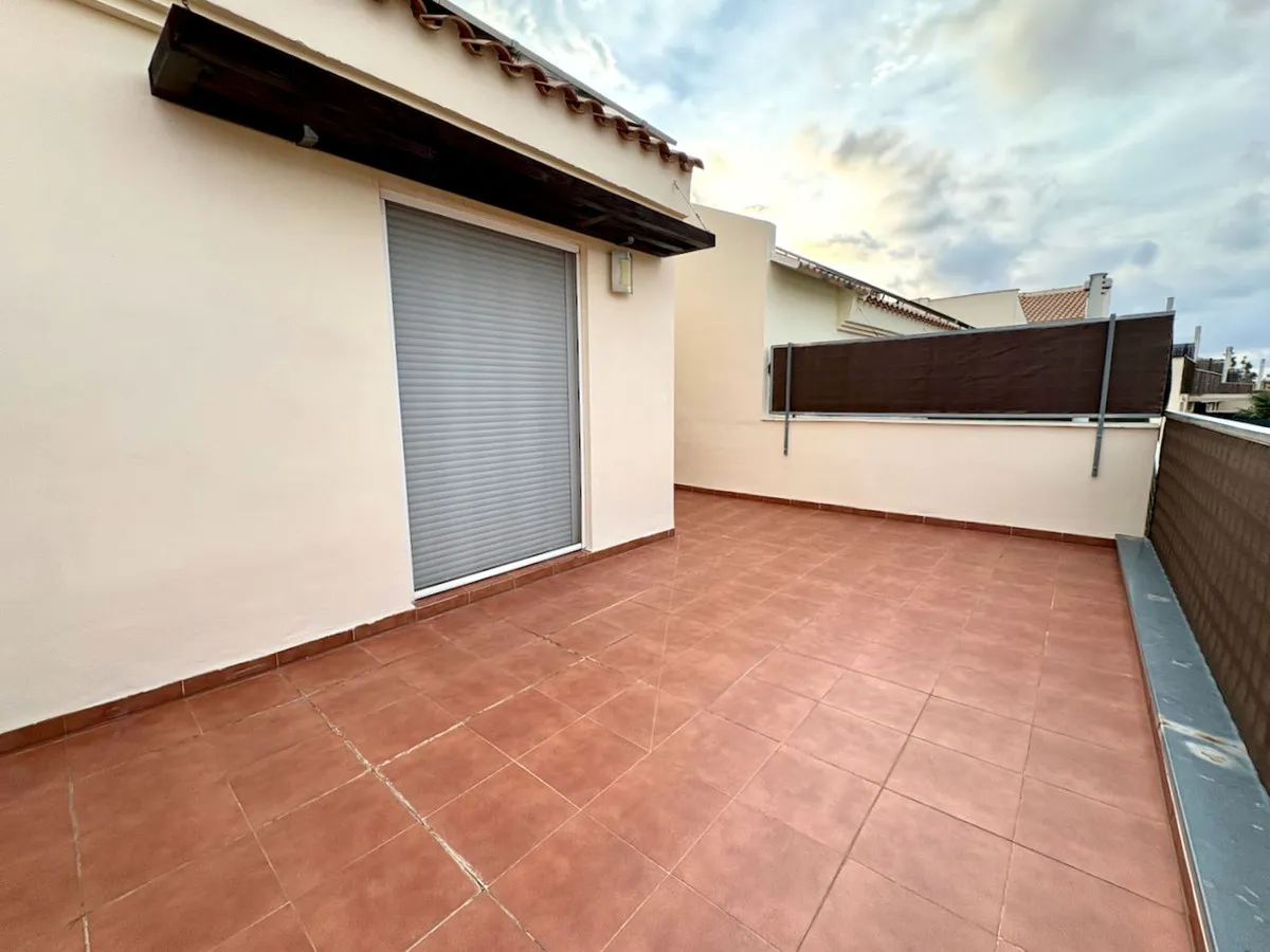 99c553c8-2336-4ba6-be3c-7a547345fd26