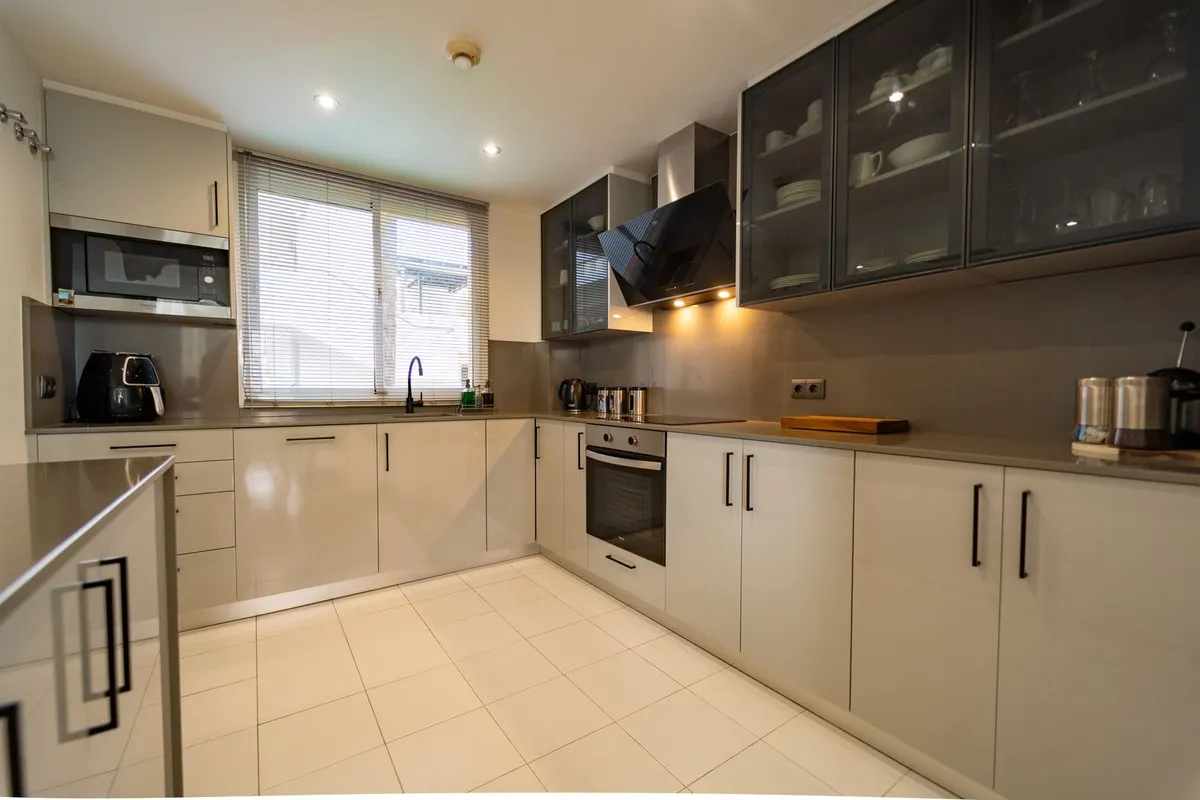 01e71c2b-833d-4dab-bb53-cbfca87bbeaa