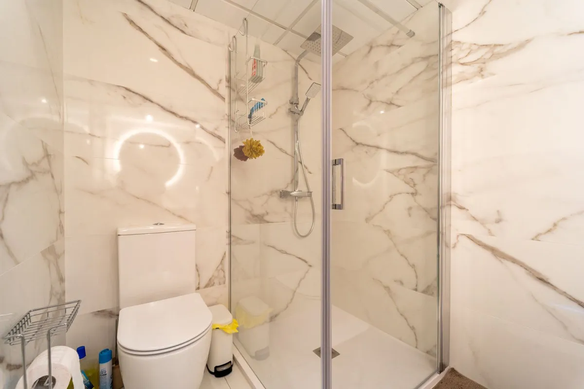 e397e101-0319-42d5-9e04-b0a0de536a2d