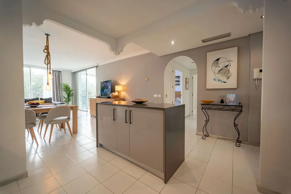 e95900c1-95bb-45f1-b121-4e3a4a2389bb