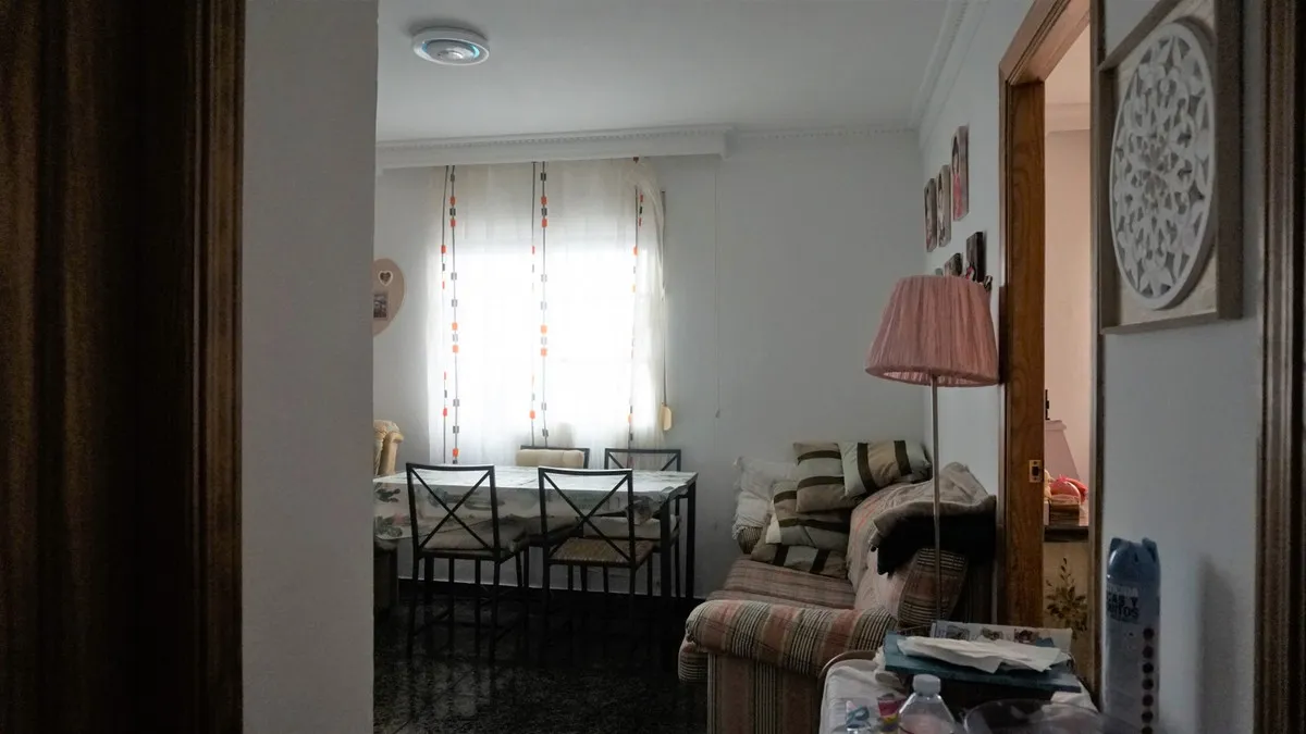 3b10f5fb-b070-46cb-9de0-45c9e9f6b3e5