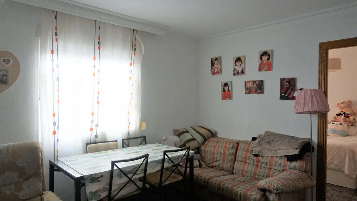 63f1687b-9c30-4fc7-87ed-8991362a81bb