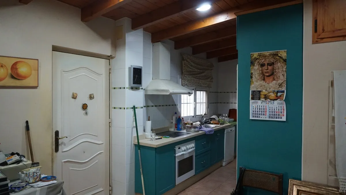 99d2fab0-4778-4582-8b4c-f0639fe28899