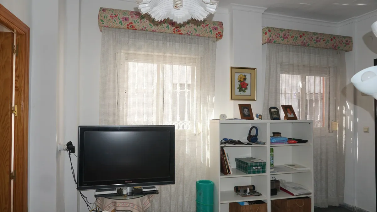 fdc29170-7dd5-489d-a0b3-9eef03dec250