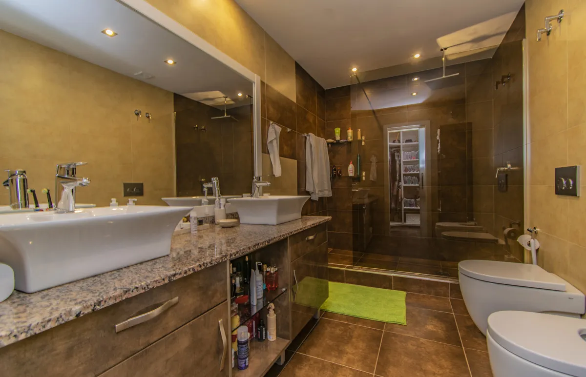 bbad8396-75f3-40b5-853f-85591ee1b0c6