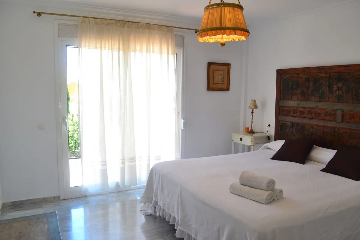 12460abb-93cd-4fd8-b016-09f8c616083c