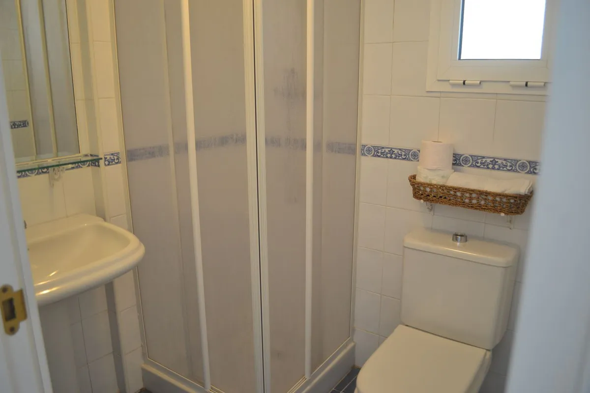 9d75383f-e6e5-40c8-a01c-8a916c515f13