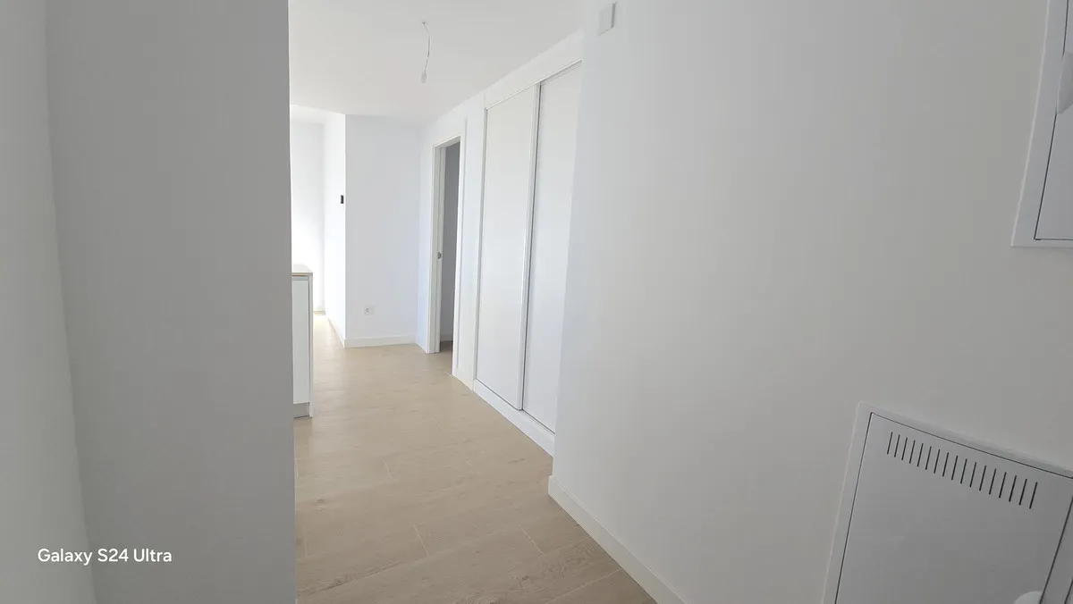 b4f62870-2c01-4f58-b848-24fd6d66532f