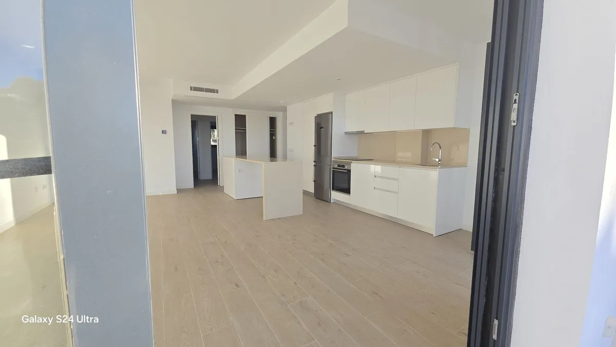 eb66c5c4-3a83-4d9b-bf69-c9f5e0eb9f51