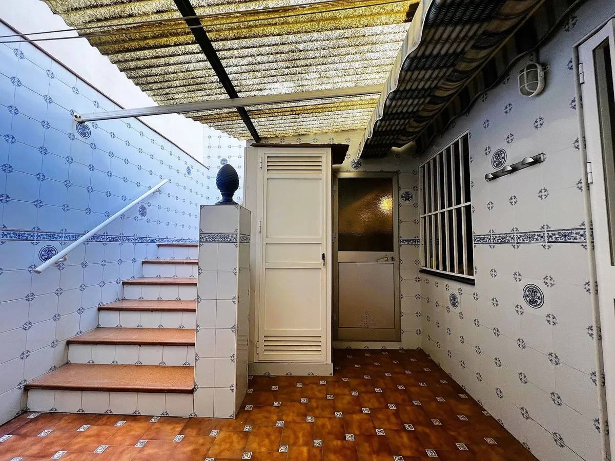 a34b64a8-c5b8-4cde-89cc-a64a29e91e91