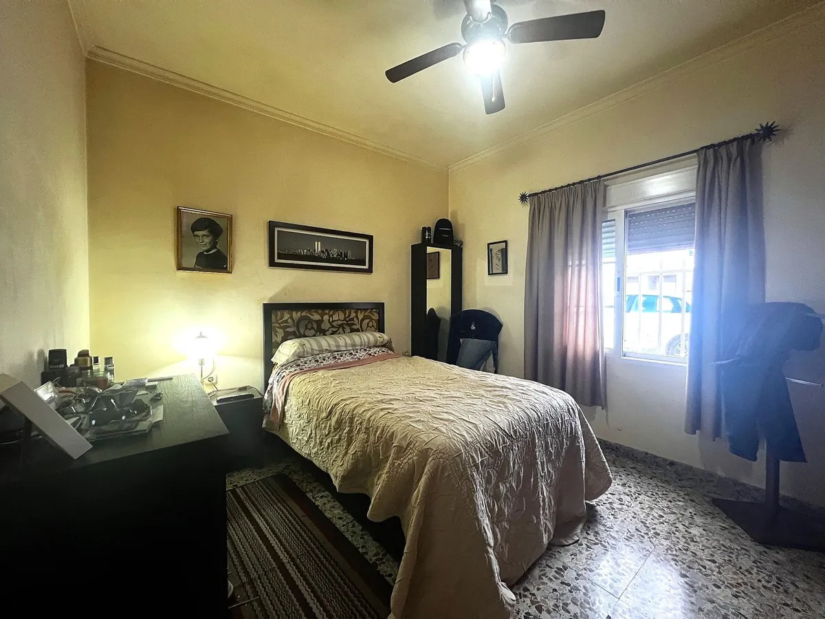 b80c49af-21de-4dd8-8250-92283724fa7b