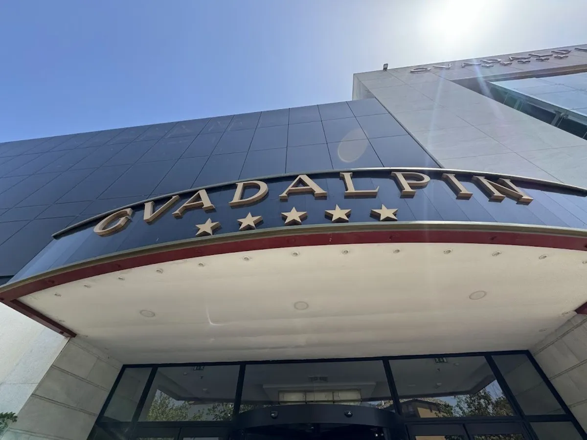 21ce7337-31e7-4316-9458-ea2f25c1a066