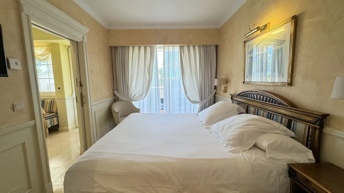 3c06a612-7c18-4b6a-9f9f-974fad53fa0b