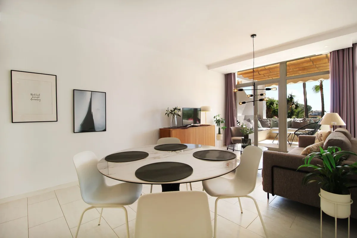 9832c5e2-7b34-4a82-af99-87292c208bff