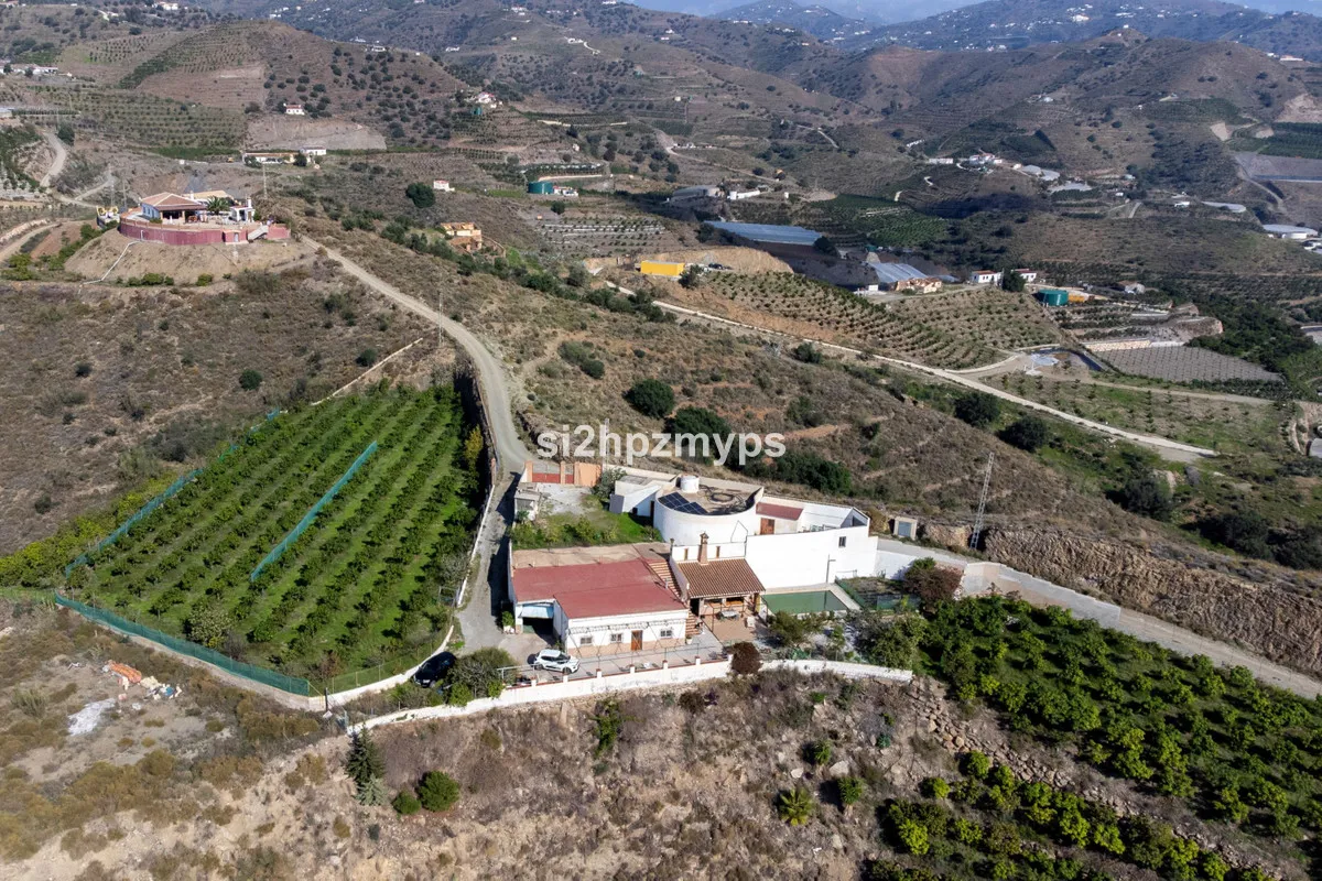 b866d12c-9164-4b26-9fe5-8e3d46d44757