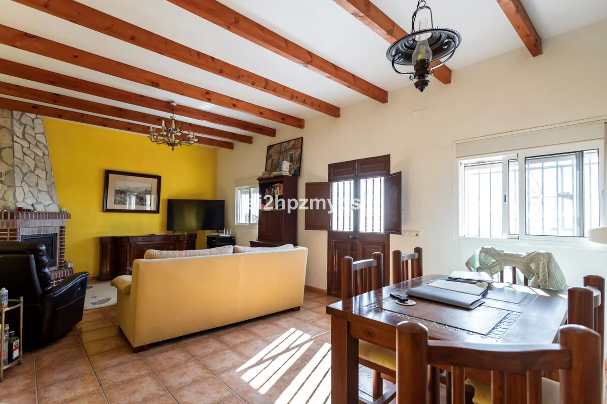 e575507b-78b4-44db-9009-48426c3ea62f