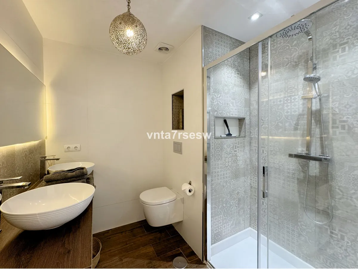 7d7d6917-f695-451e-b64c-163338714043