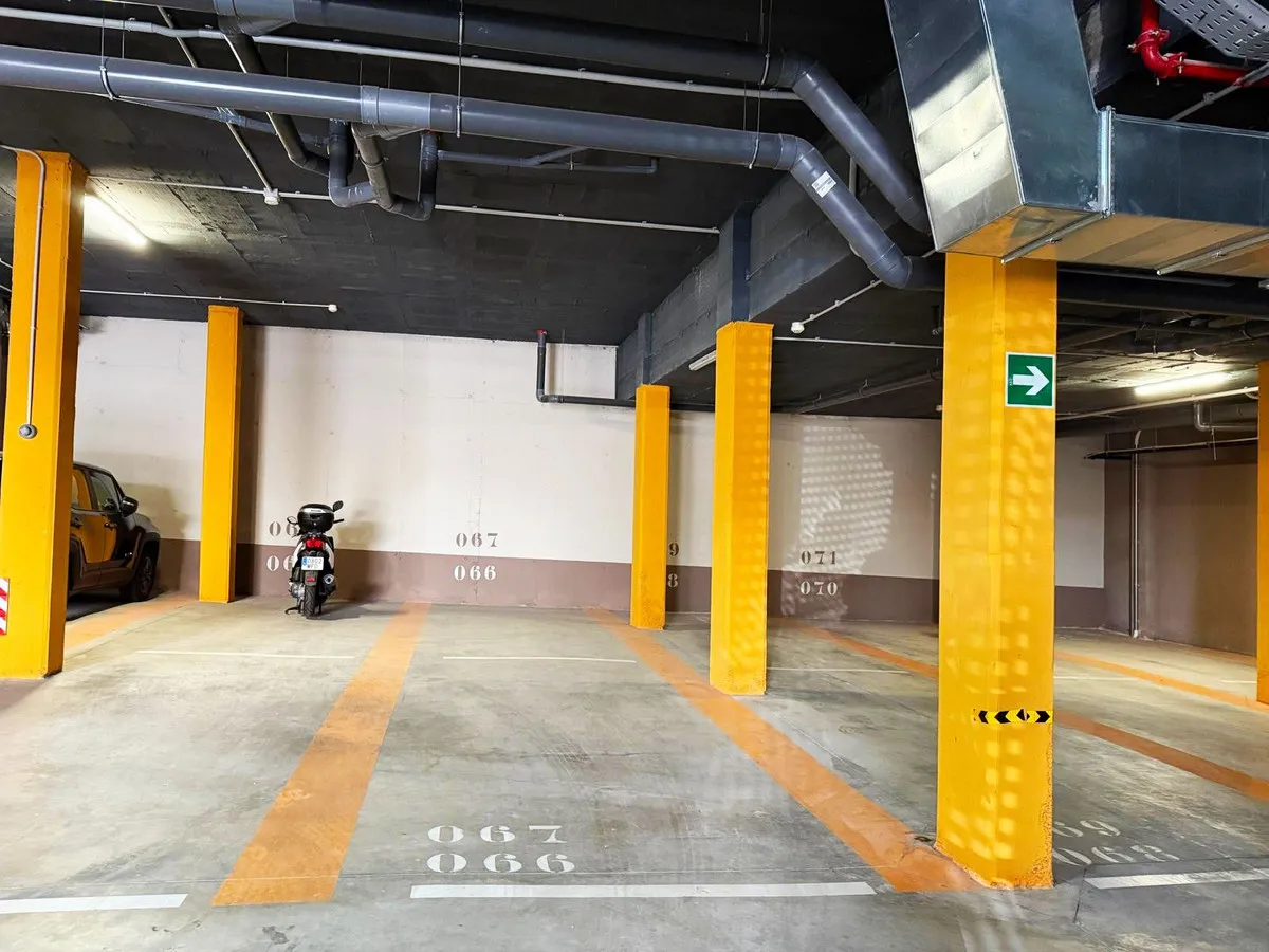 2268f081-9e60-48bd-a947-e6151f635f2c