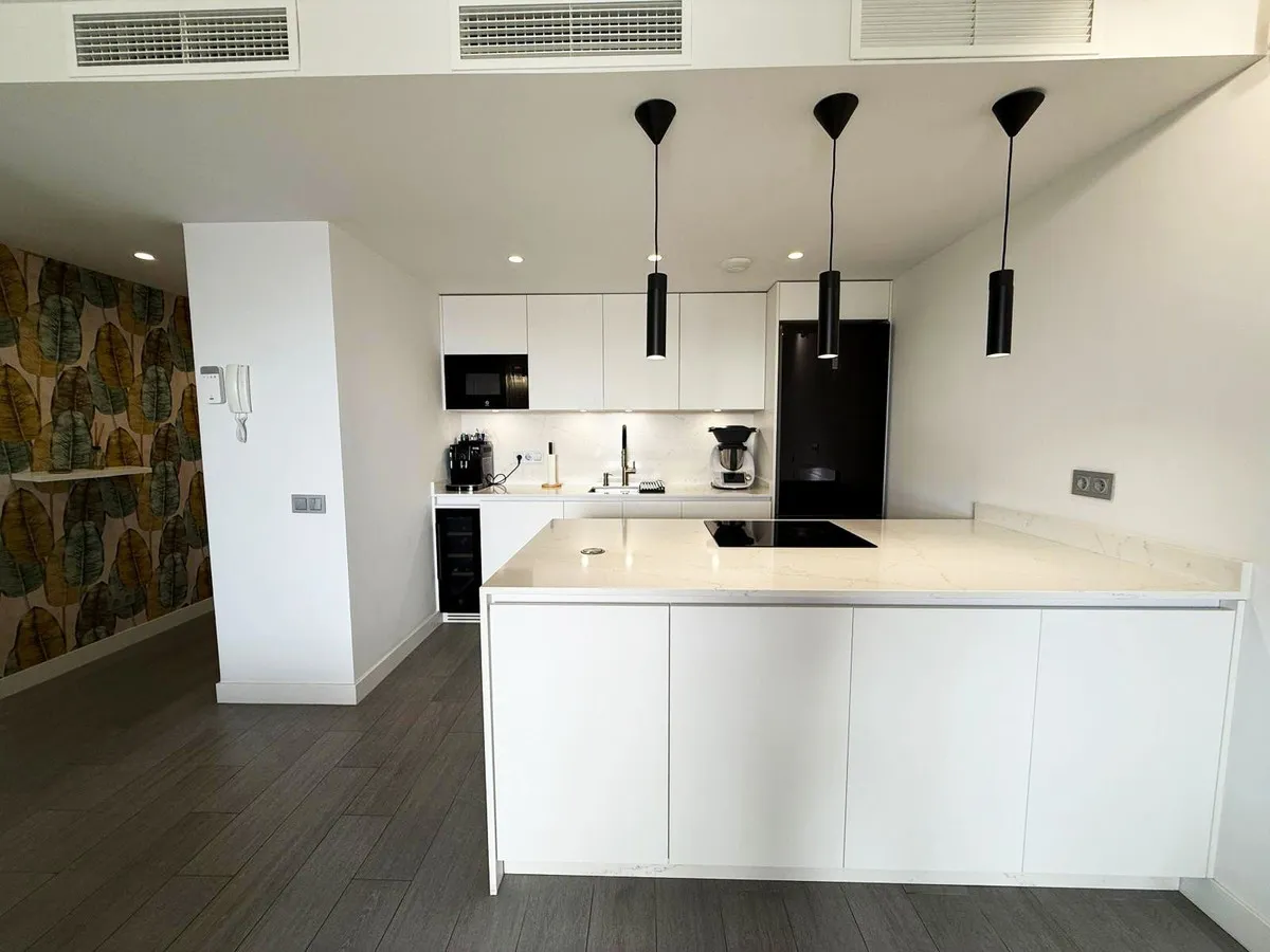 7383fd59-399d-4e19-a6e6-b08aaeb87e0e