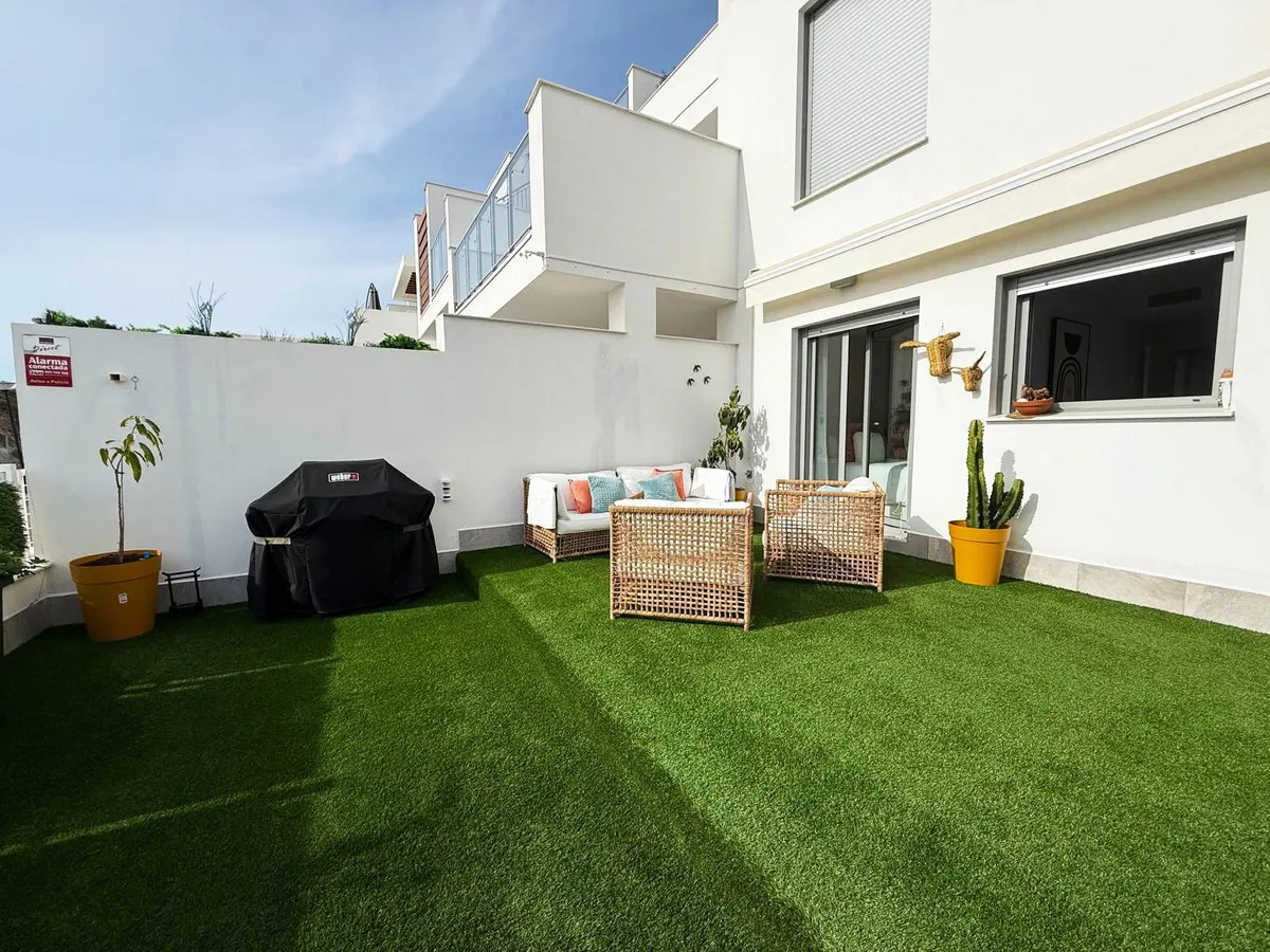 b875dc7f-8dde-4e1a-aebd-c6c4a2678c2b