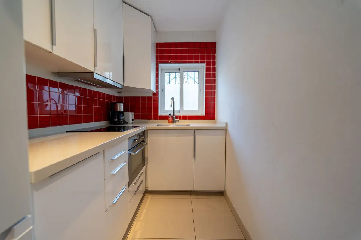 6768ba33-c250-4cb0-824b-96a2ac177ba9