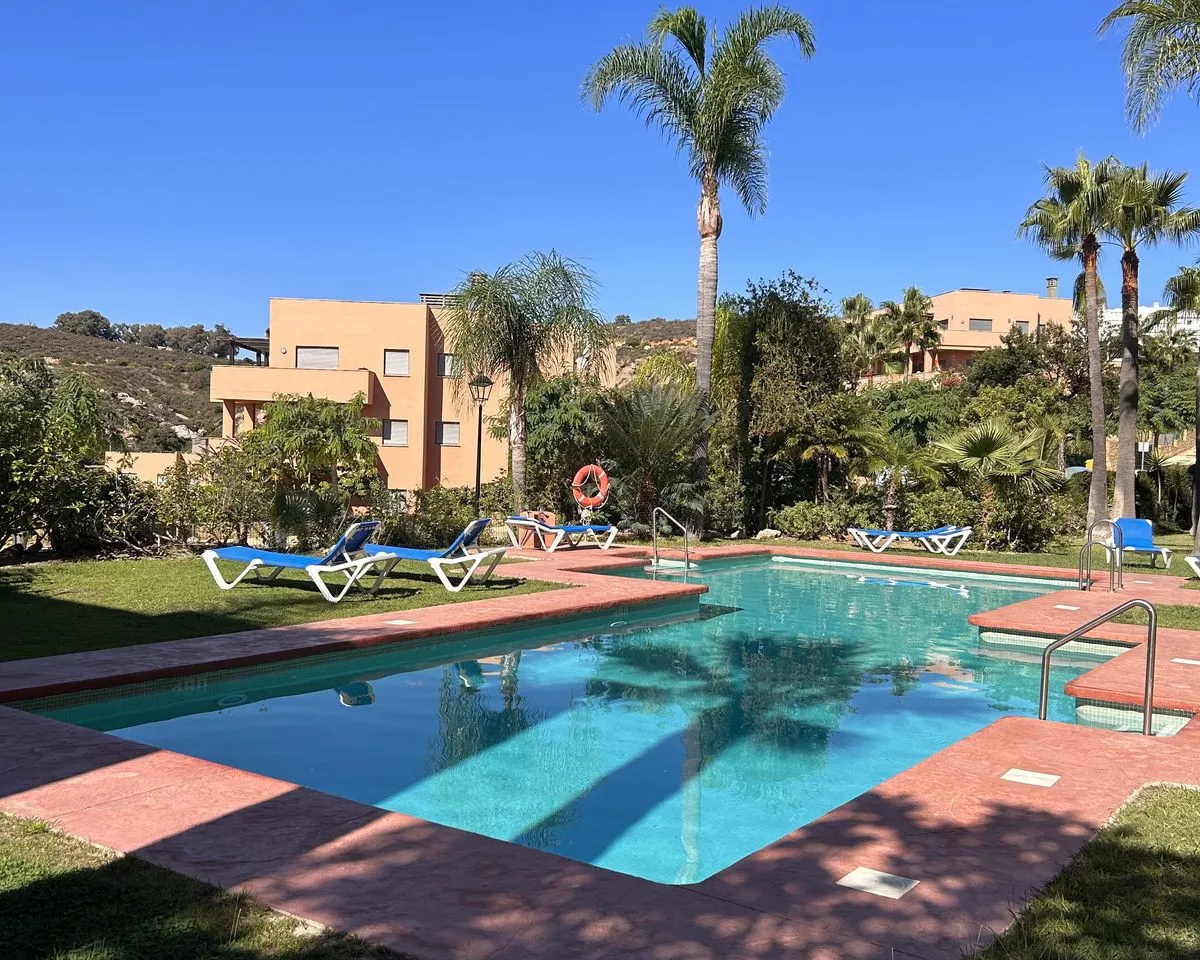 0ab966d0-fe80-43b7-99d1-ee7da23ae3be