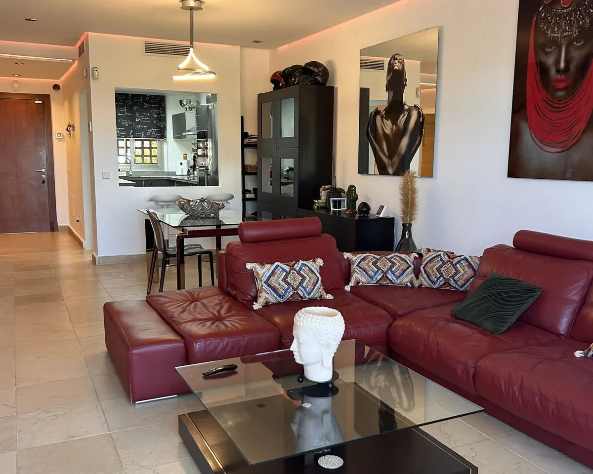 0dc1f919-905c-4379-9cbd-65abd1d3e383