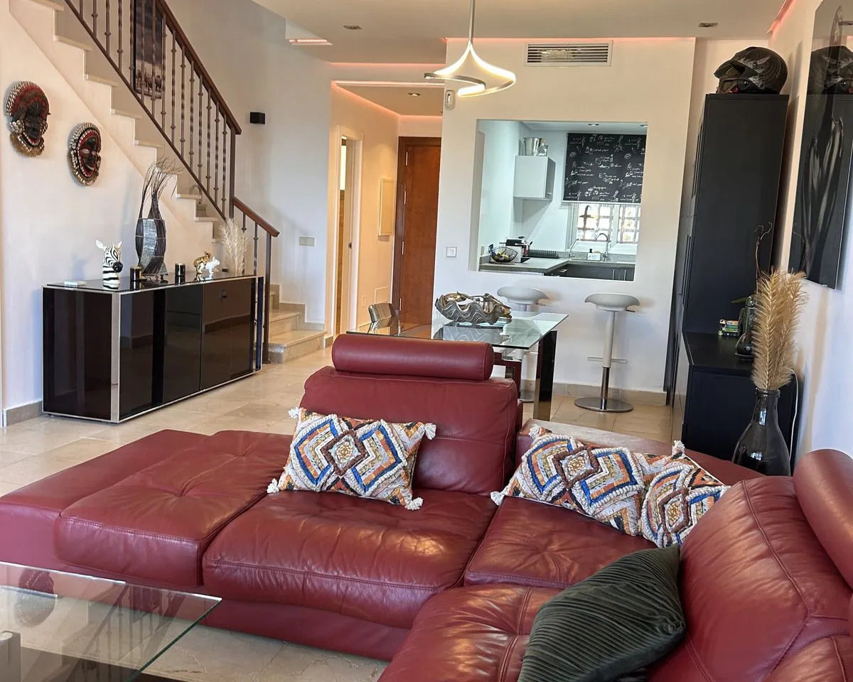 31e14b63-456b-4860-b1c5-ad26baa25ea0