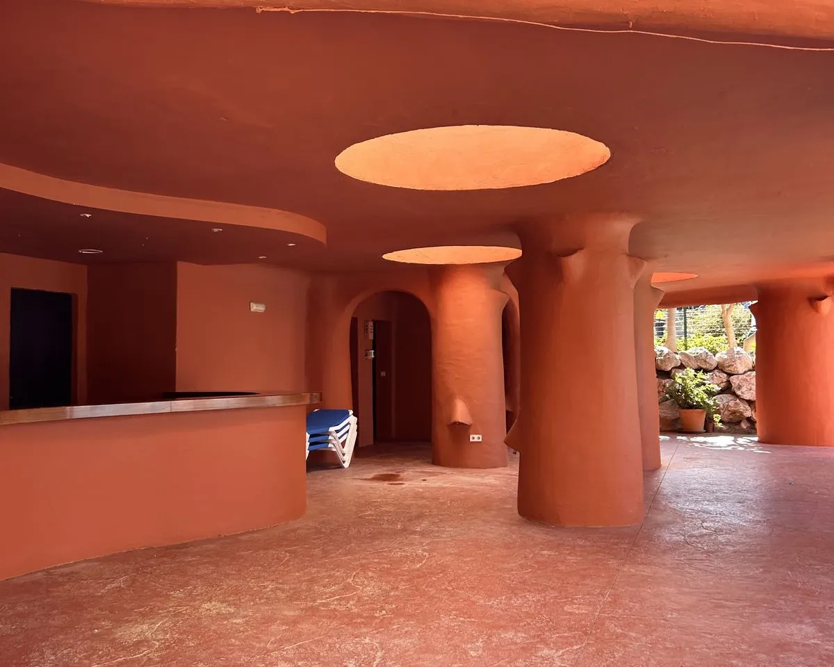 7586174d-99cc-4c7e-a6b0-027242bea5e1