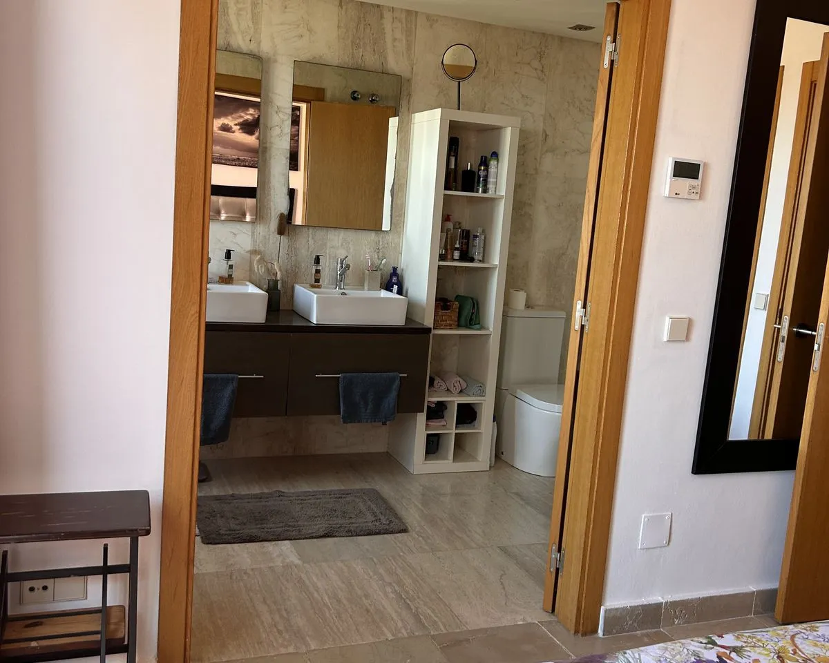 bfd0d8f0-fd22-40b9-be36-619e749ad4bd