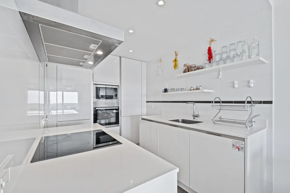 7a3694a6-c11a-4f65-823c-4198a2738a0e