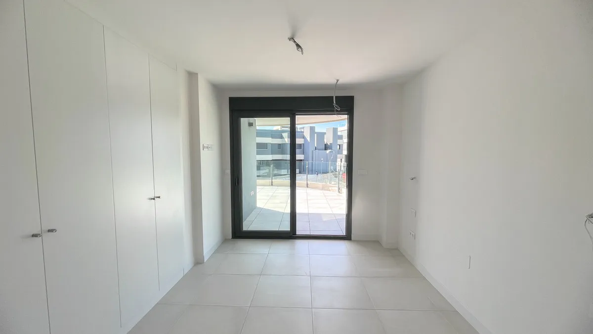 ea0b111d-4fbd-4059-8053-5bacf8192ddc