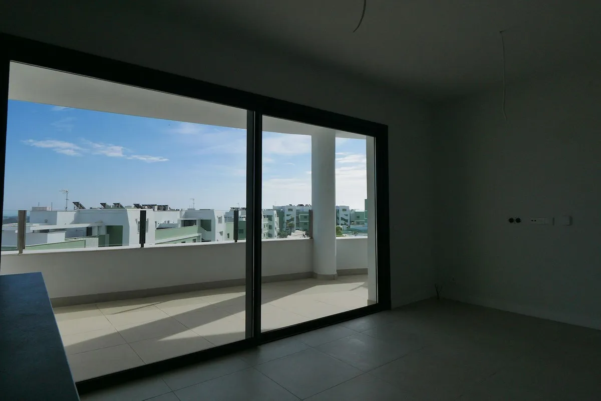 78ec3bf9-8c5f-40bc-8ea4-2a4ddfd7e5ab