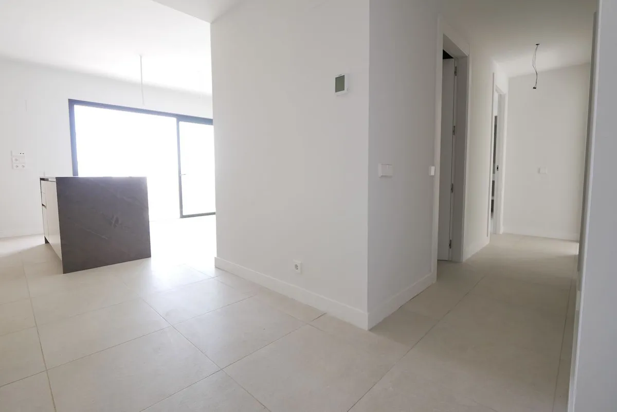 b00f1c40-22d8-473d-8406-5af3fe0ae4af