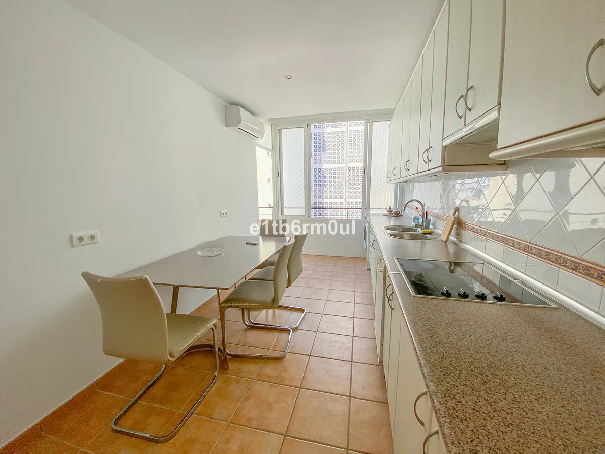 f9538895-2442-4660-8b48-146fc0b9cd16