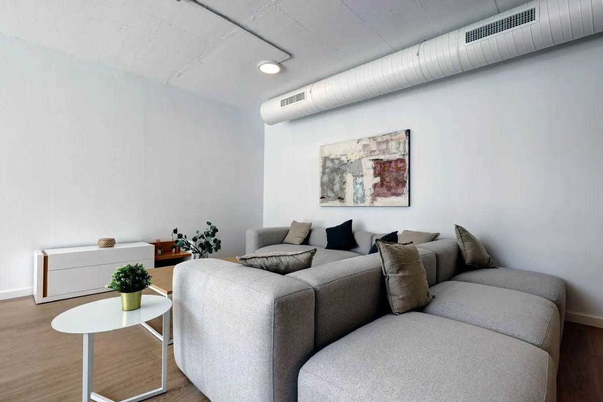 a37572d0-d0ec-4bd2-a60b-6257a8a33531