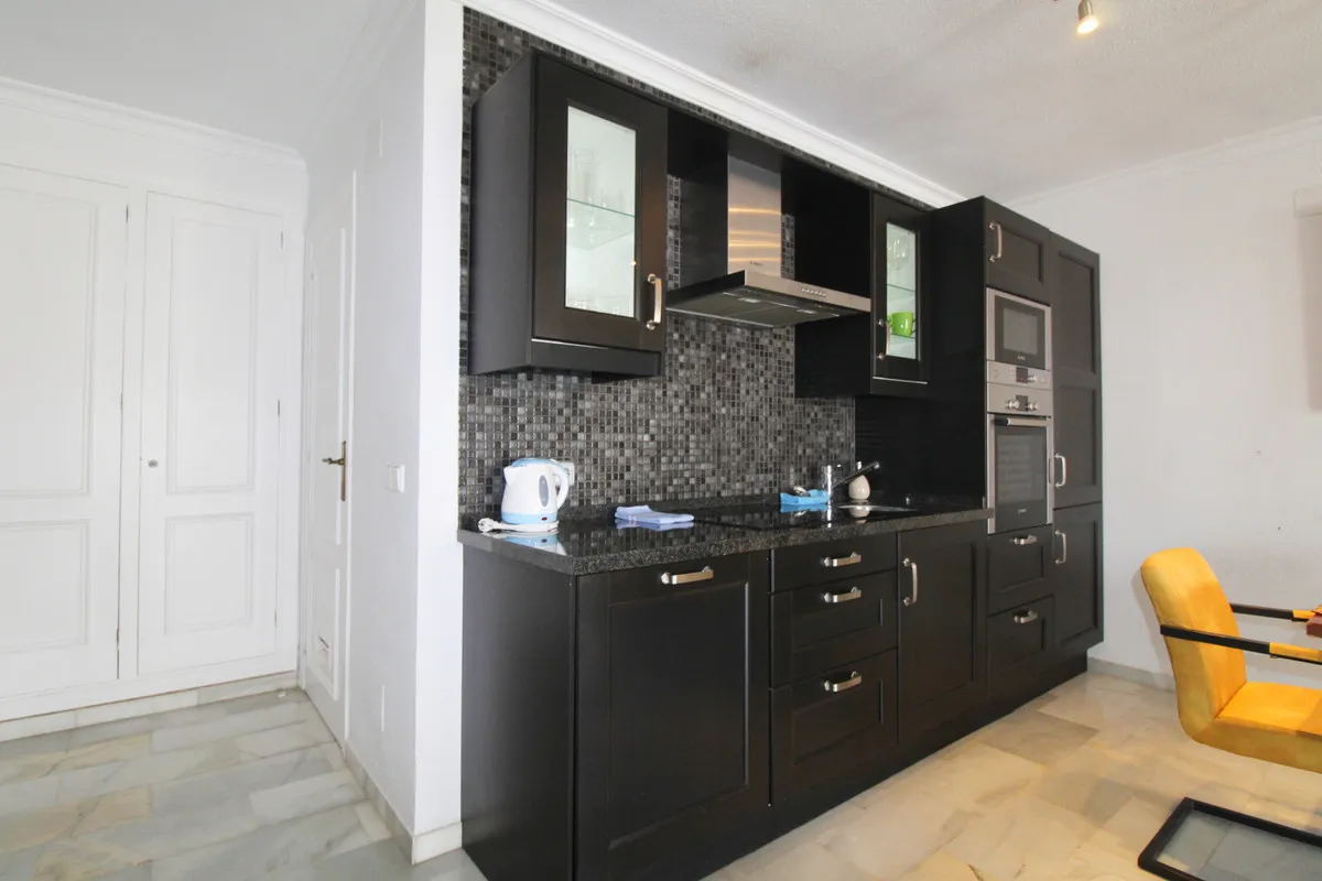 213cf815-e8e5-468d-9240-48baa86d6fbb