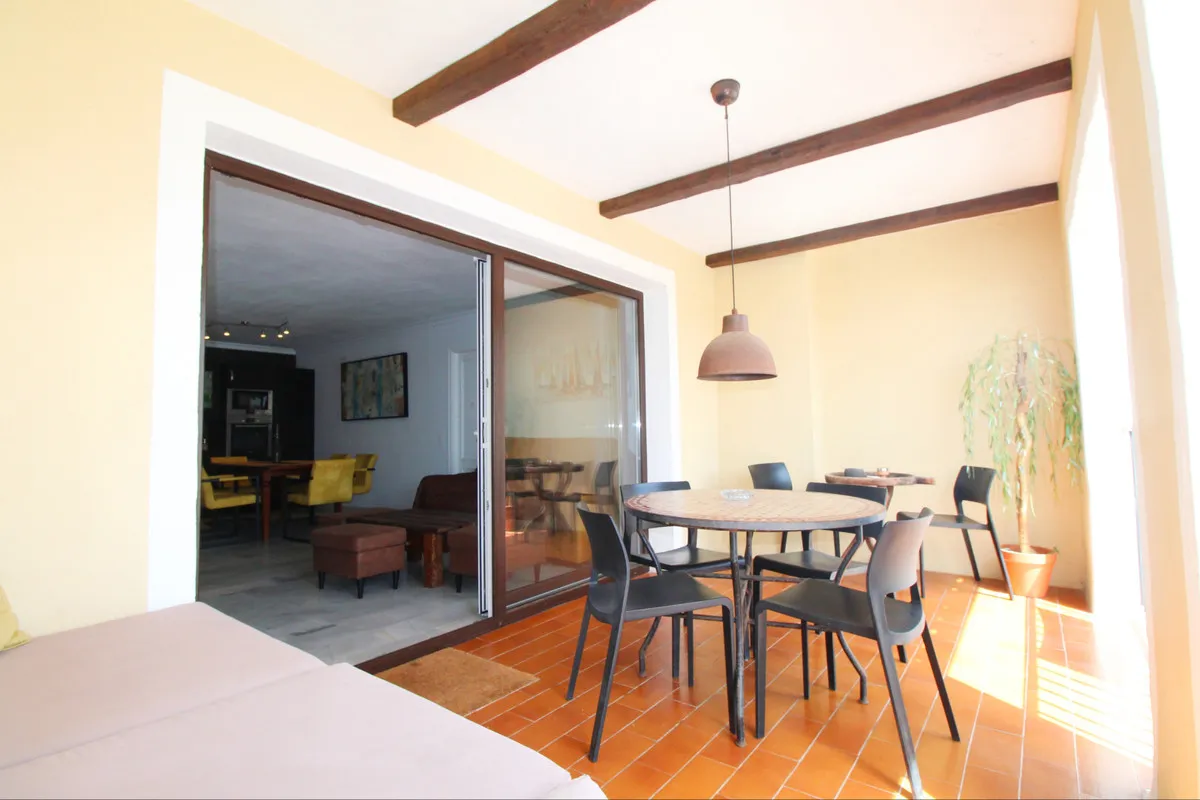 c98ea9c6-11ea-41e5-bb4a-ee1075e4a904