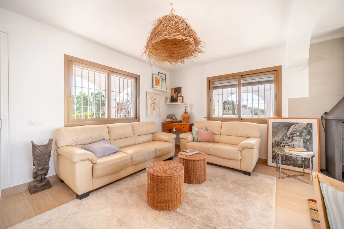 c3f124e6-bd78-46d2-bd66-84b607b74f43