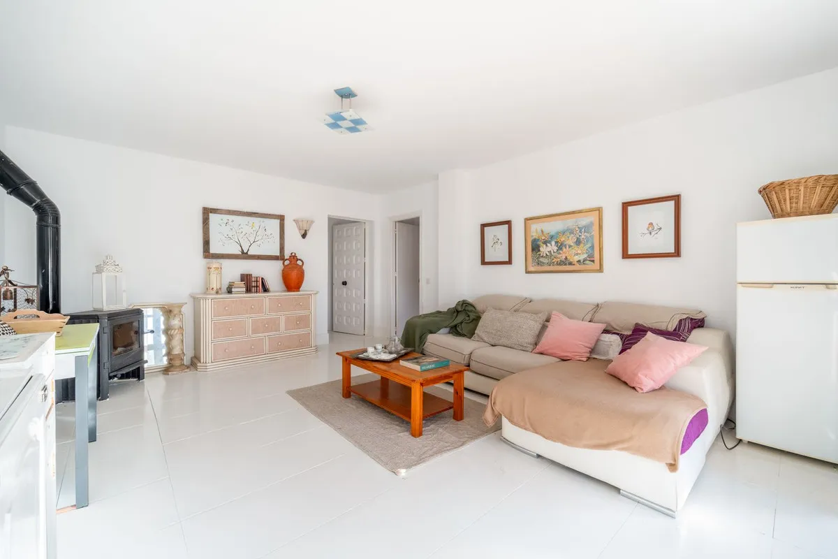 d000070b-7264-4ca7-b1f5-3d436f10e3e4