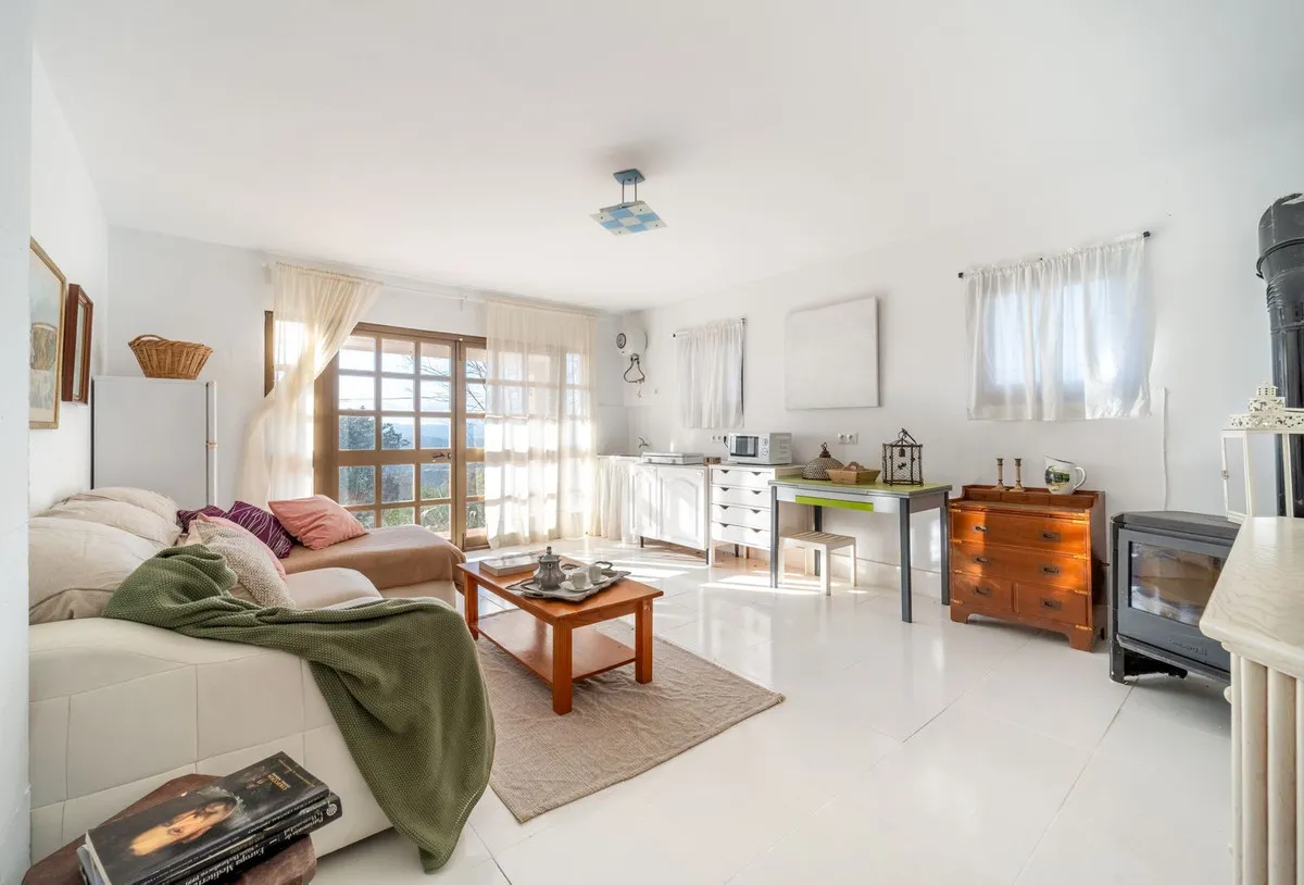 e7dee6ea-bdf9-4985-917f-93ebaea9ab4c