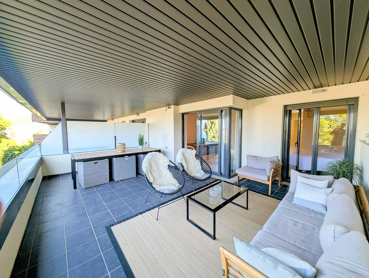 a3029891-05f6-47ec-84ce-e92587f8b59c