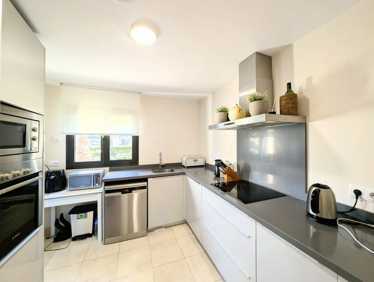 b088f14a-c8b7-4c1e-b684-6e1bc9acdc4a